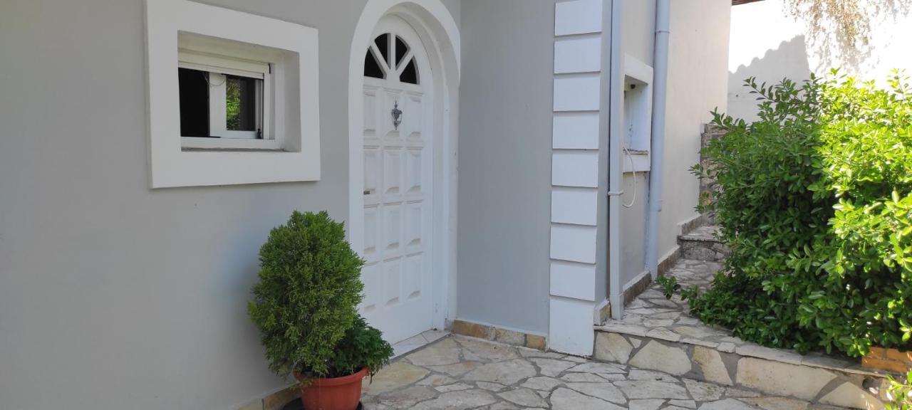 Boho Studios Liapades - Near Restaurants, Bus And Beaches Екстер'єр фото